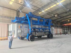 海泰制造-集裝箱跨運(yùn)車-SC80t-4.5m 現(xiàn)場實(shí)驗(yàn)